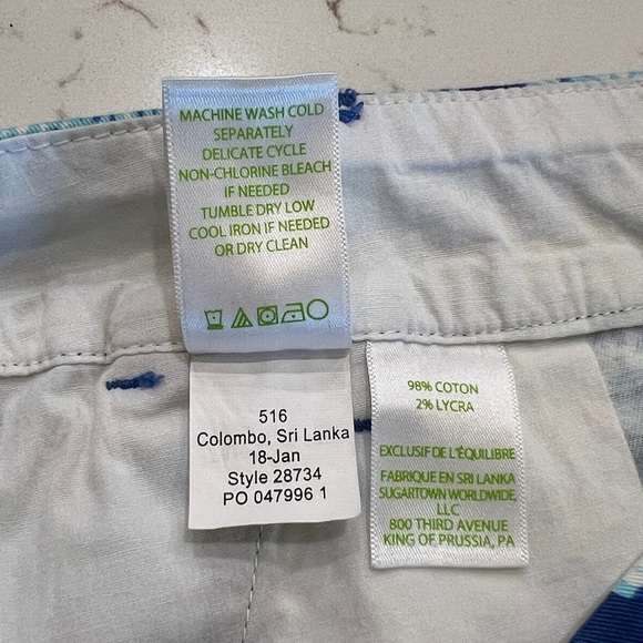 Lilly Pulitzer Jayne Stretch Shorts Deep Indigo Joy Ride Elephant Print - Picture 9 of 12